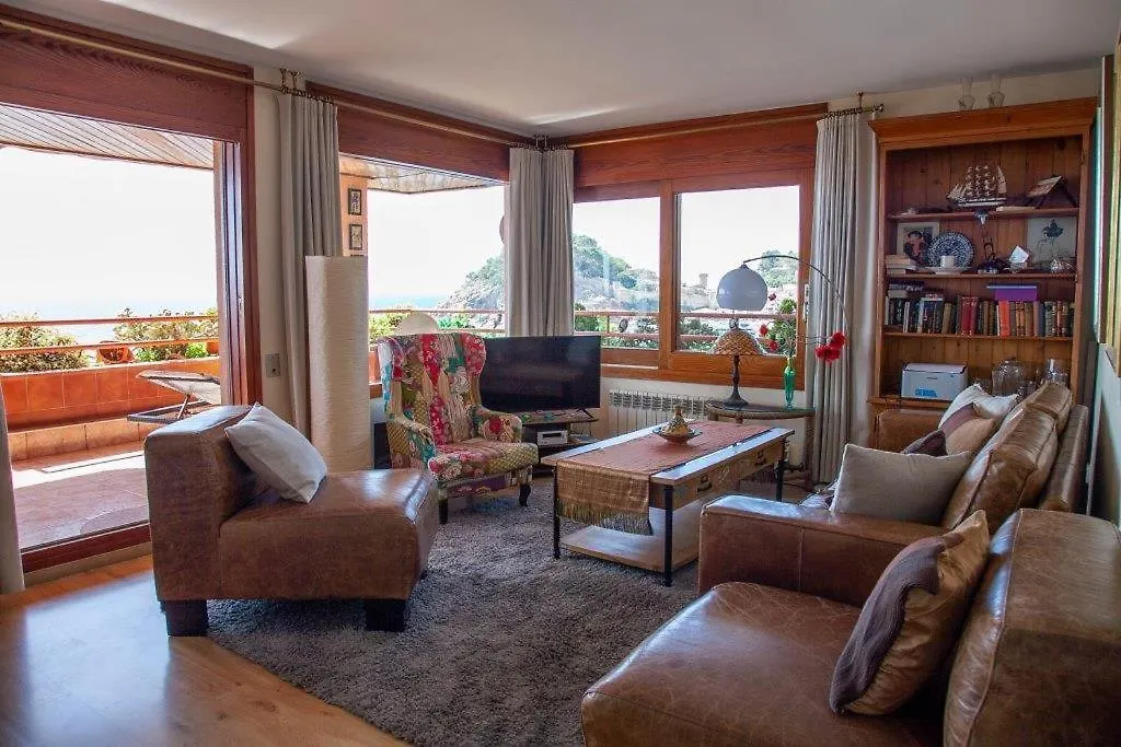Kerstin Bruns - Apartamento La Illa With Sea View Apartment Tossa de Mar