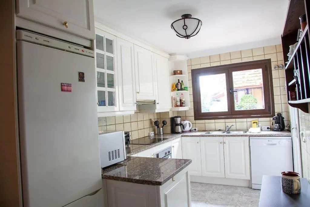 Kerstin Bruns - Apartamento La Illa With Sea View Apartment Tossa de Mar