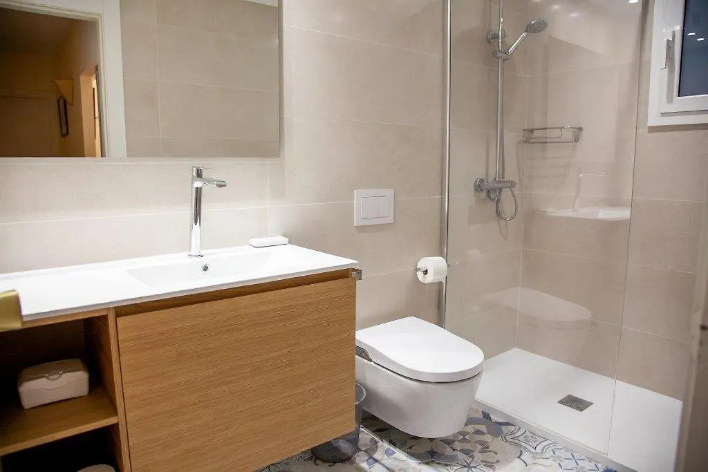 Kerstin Bruns - Apartamento La Illa With Sea View Apartment Tossa de Mar